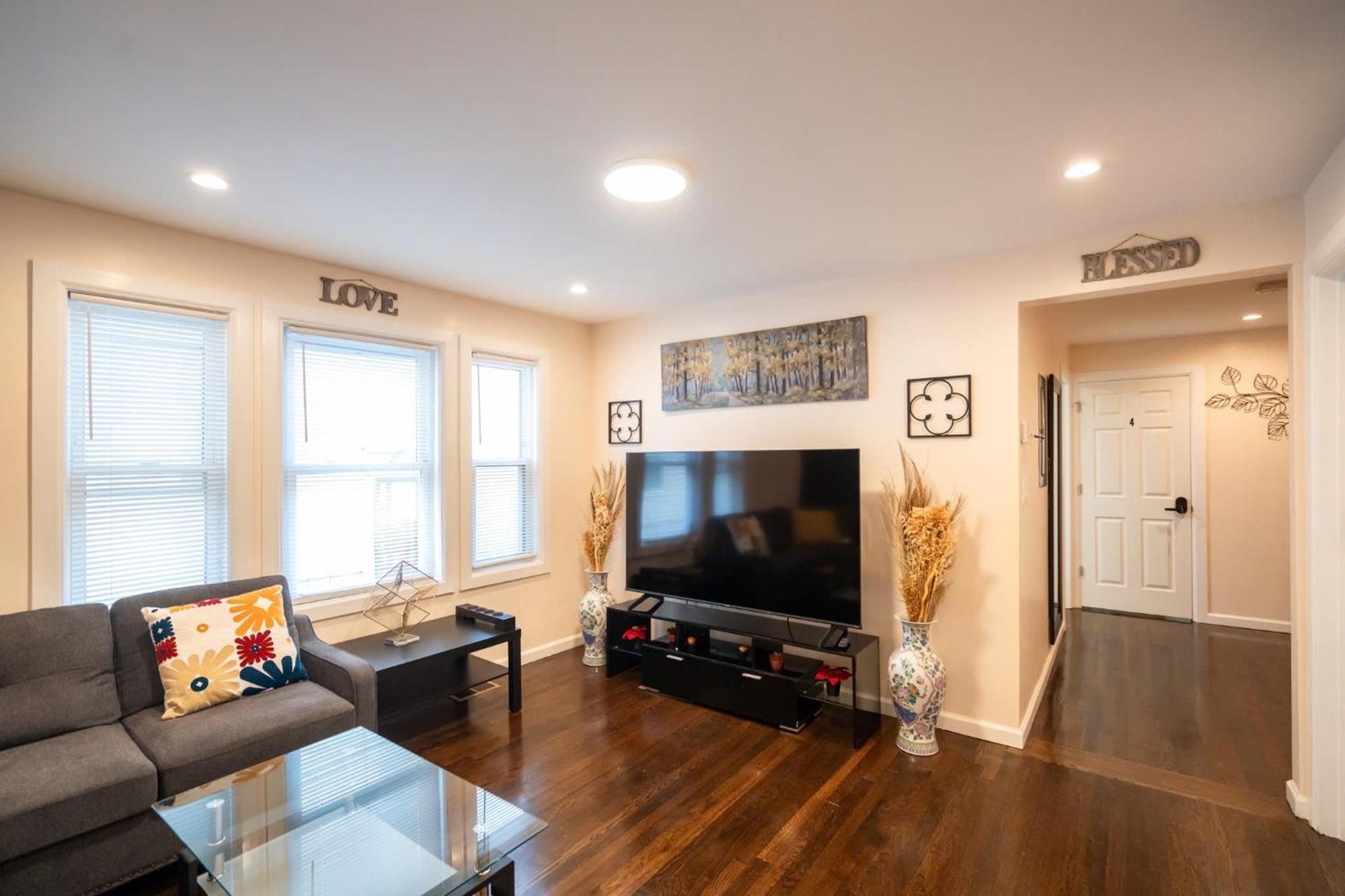 30-1 4Br Boston - Comfortable Apt Near Mbta Eksteriør bilde