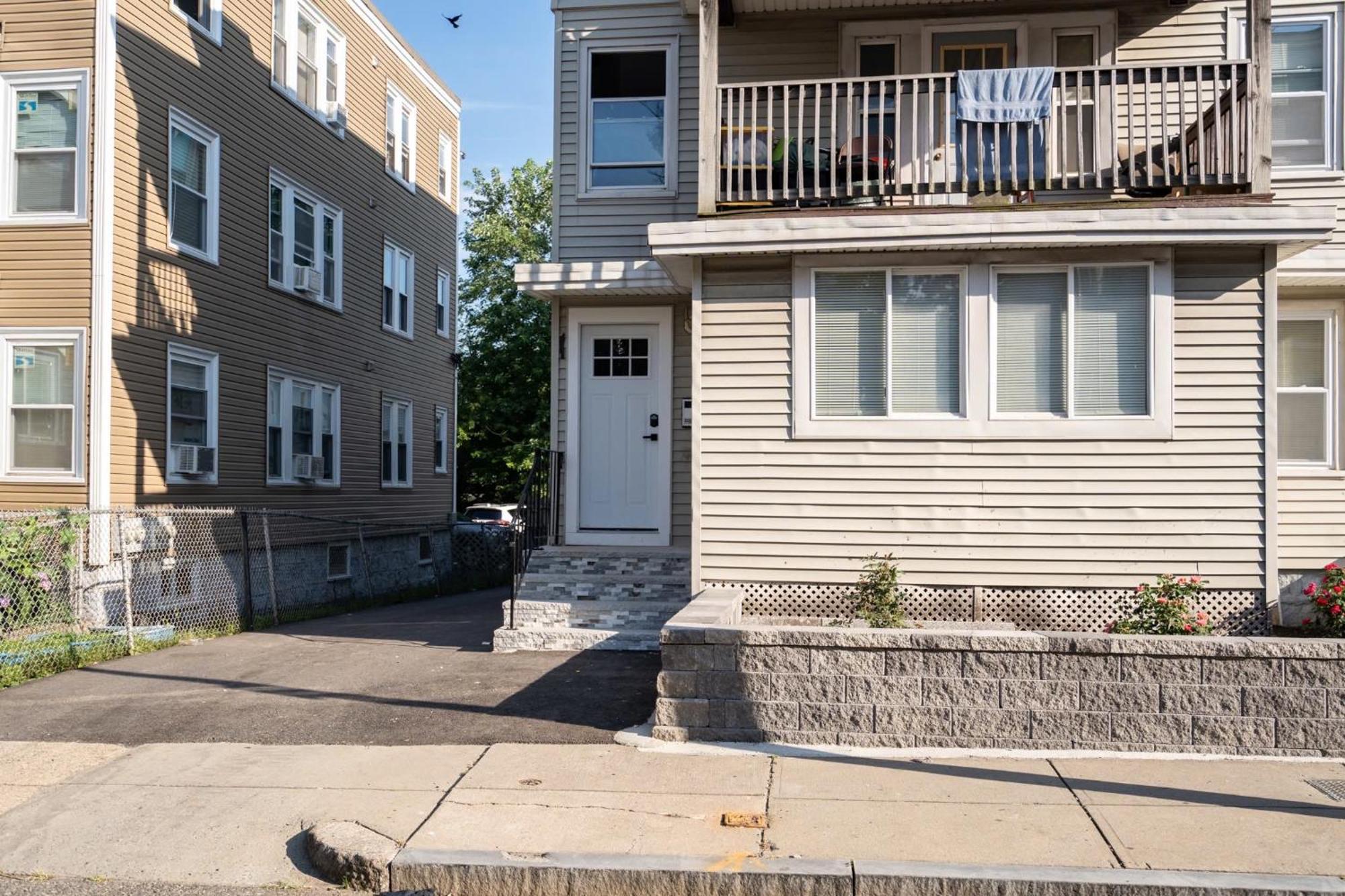 30-1 4Br Boston - Comfortable Apt Near Mbta Eksteriør bilde